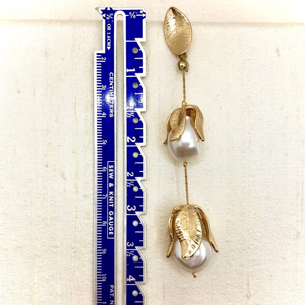 Zara Lovely Long Earrings - Picture 2 of 5